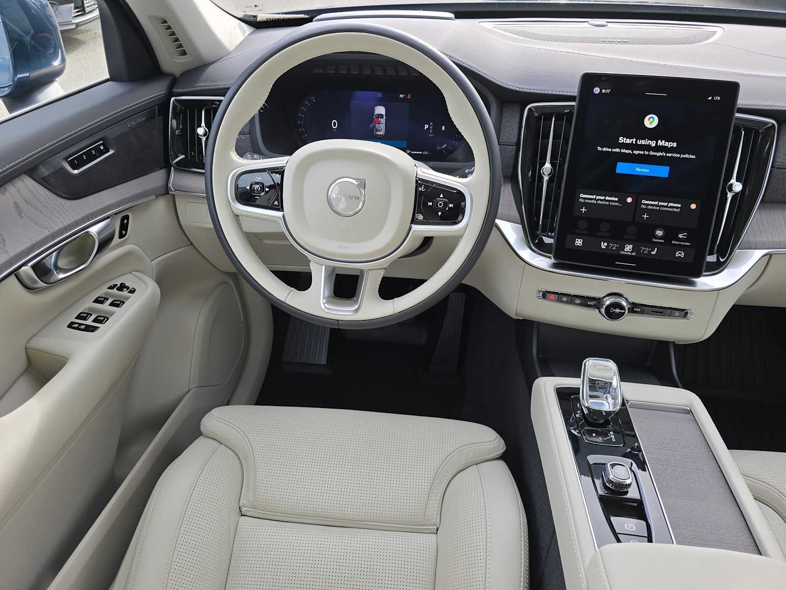 2026 Volvo XC90 Ultra - Photo 18