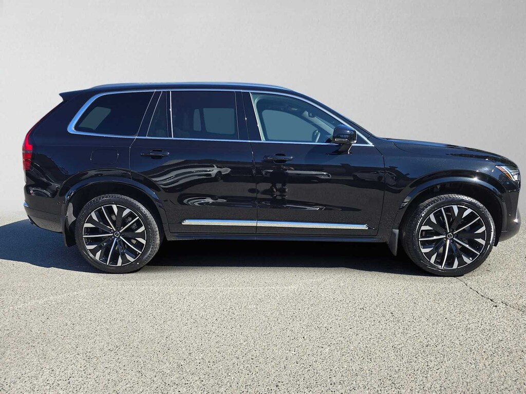 New 2026 Volvo XC90 B6 Plus 7-Seater SUV