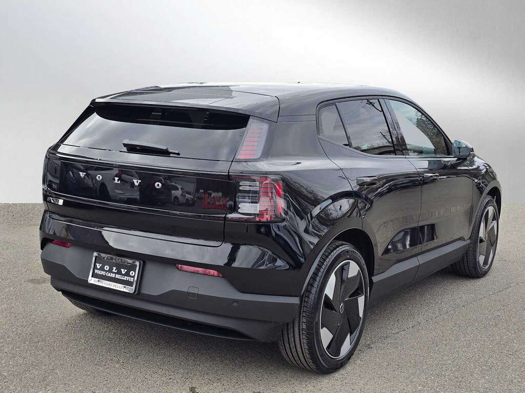 New 2026 Volvo EX30 Twin Motor Plus SUV
