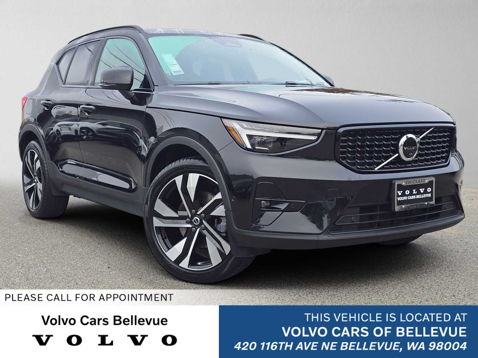 2023 Volvo XC40