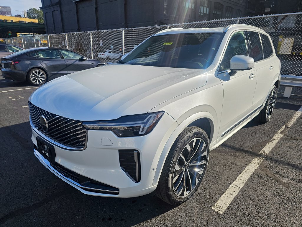 2025 Volvo XC90
