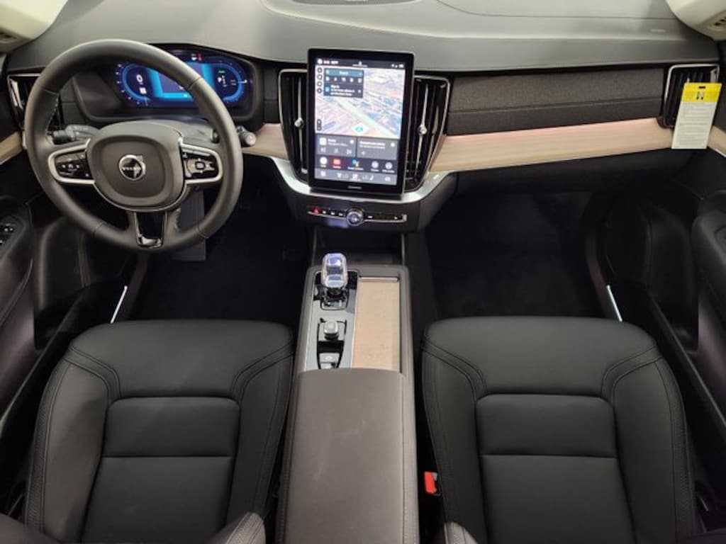 Certified 2025 Volvo XC90 Plug-In Hybrid T8 Plus SUV