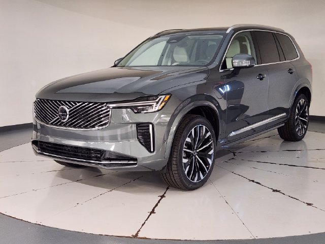 2027 Volvo XC90 Plug-In Hybrid