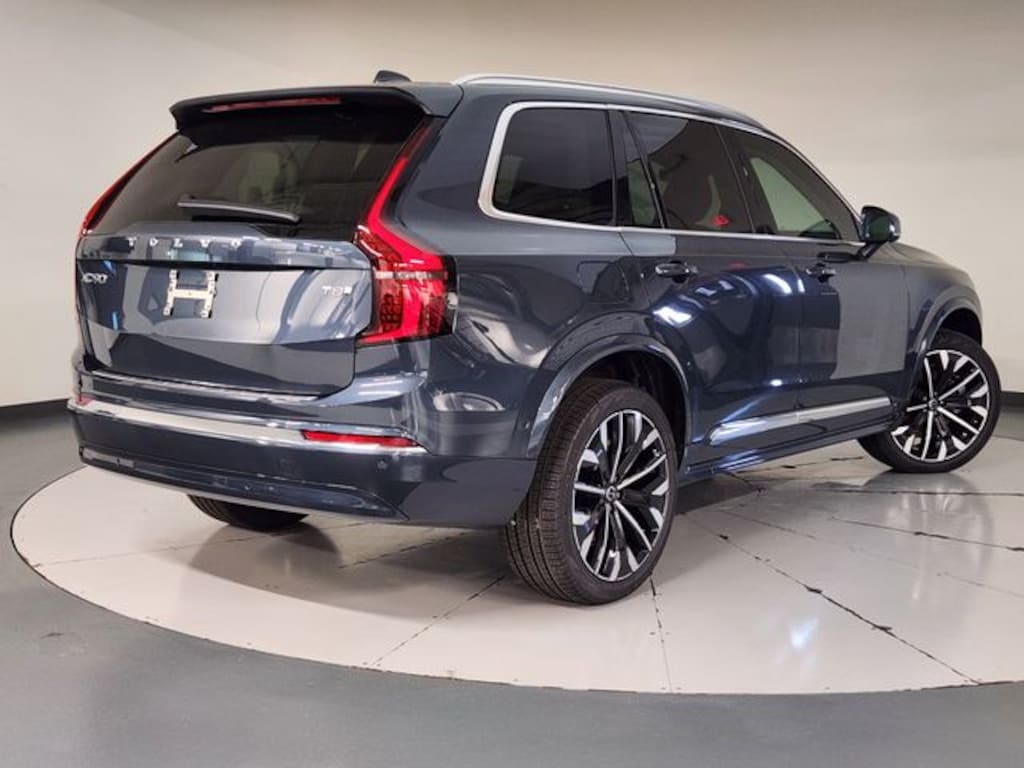 New 2026 Volvo XC90 plug-in hybrid T8 Ultra 7-Seater SUV