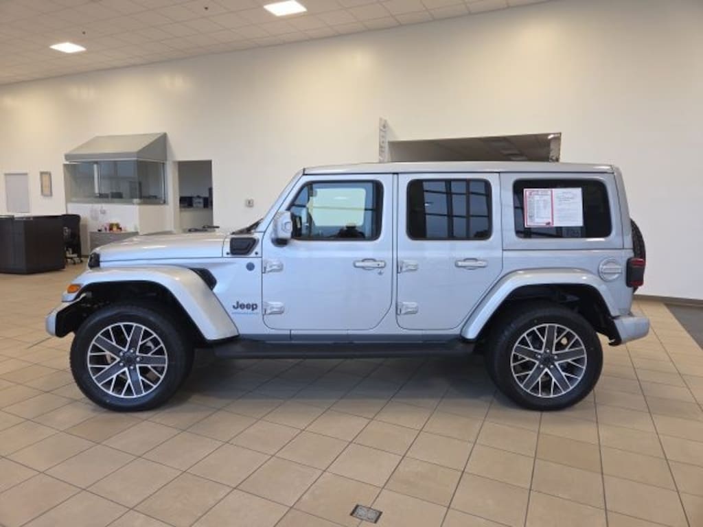 Used 2024 Jeep Wrangler High Altitude 4xe SUV