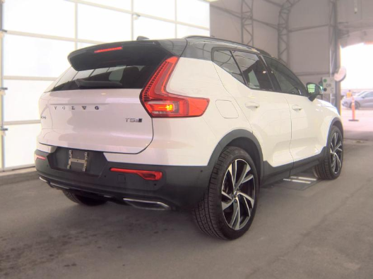 Used 2019 Volvo XC40 R-Design SUV