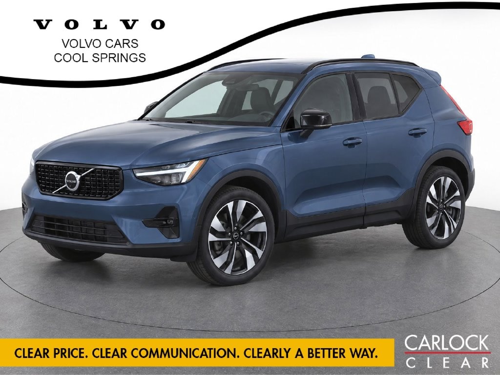 New 2026 Volvo XC40 B5 Plus SUV