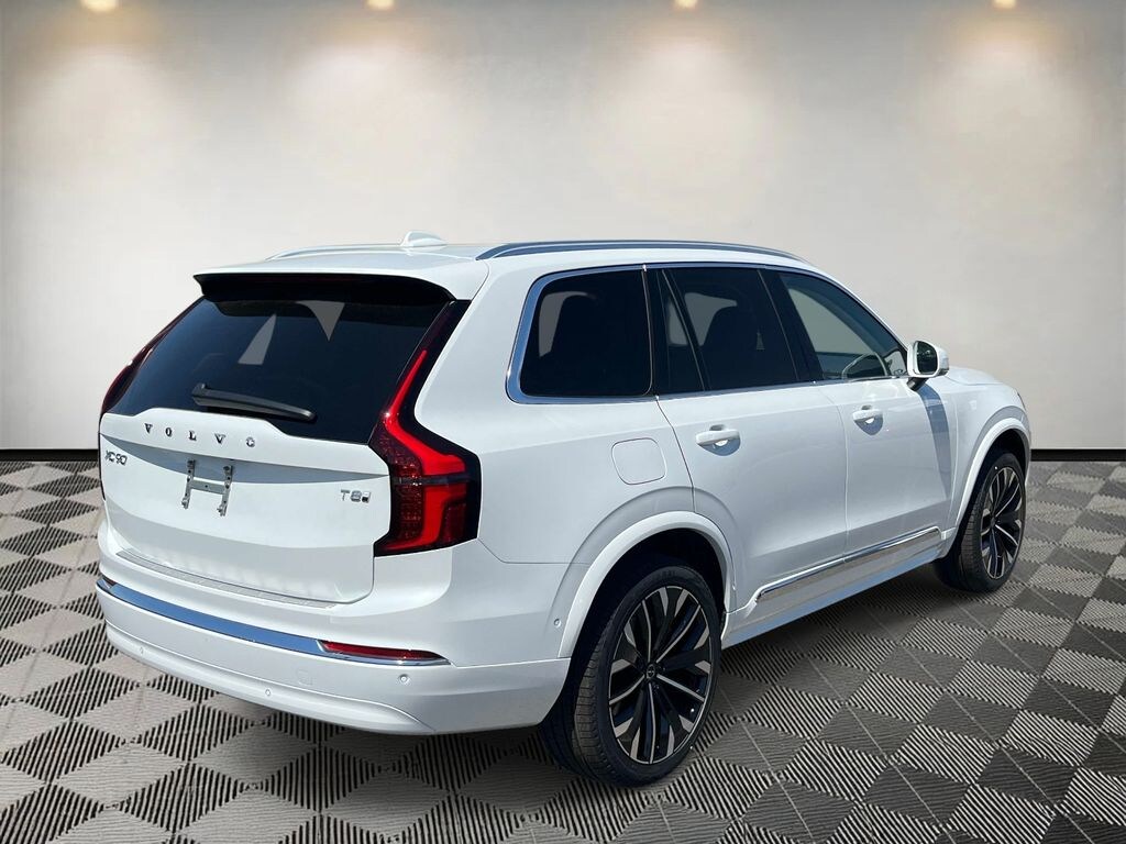 New 2026 Volvo XC90 plug-in hybrid T8 Plus 7-Seater SUV