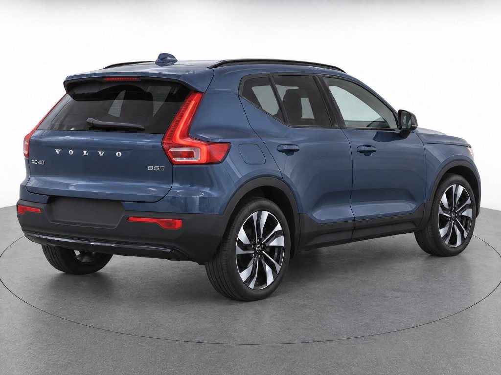 New 2026 Volvo XC40 B5 Plus SUV