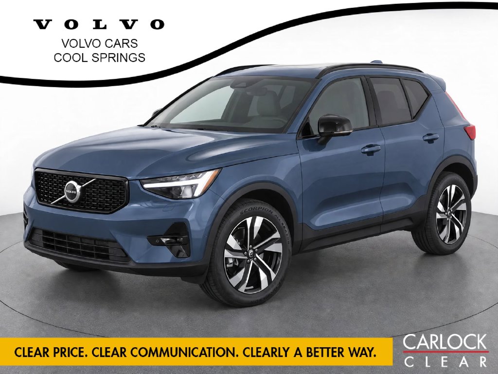 New 2026 Volvo XC40 B5 Plus SUV