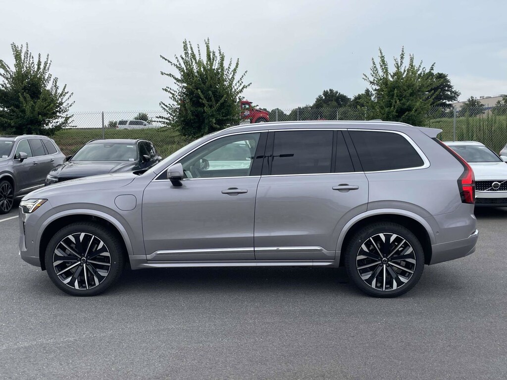 New 2026 Volvo XC90 plug-in hybrid T8 Ultra 7-Seater SUV