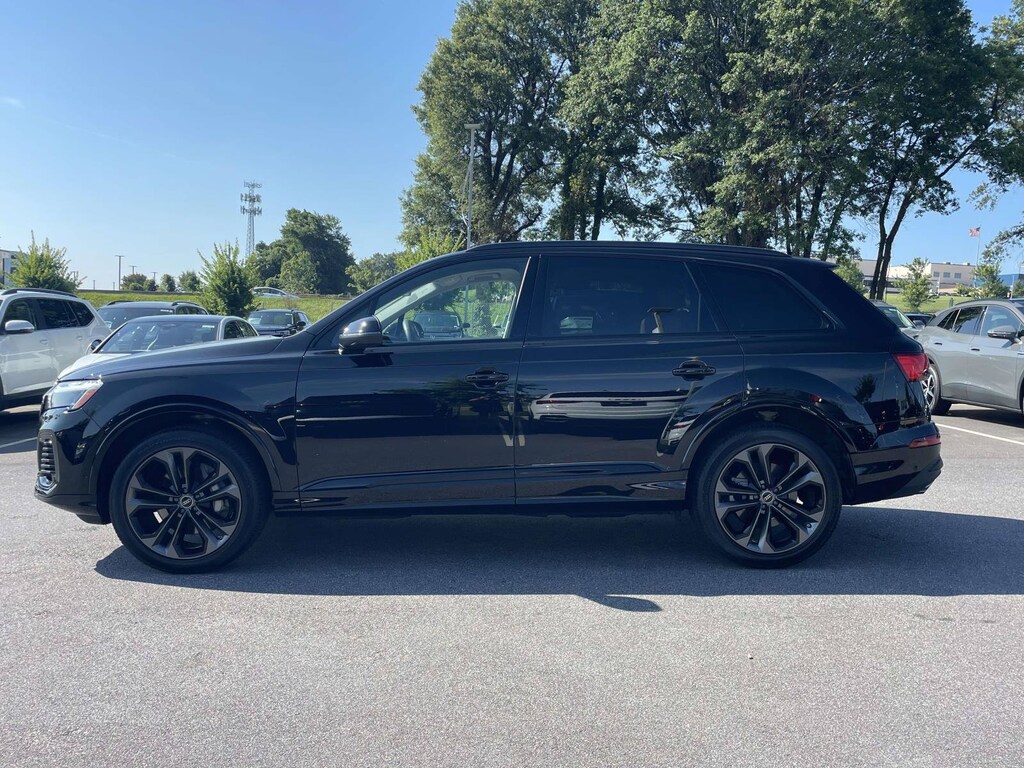 Used 2025 Audi Q7 55 Premium SUV