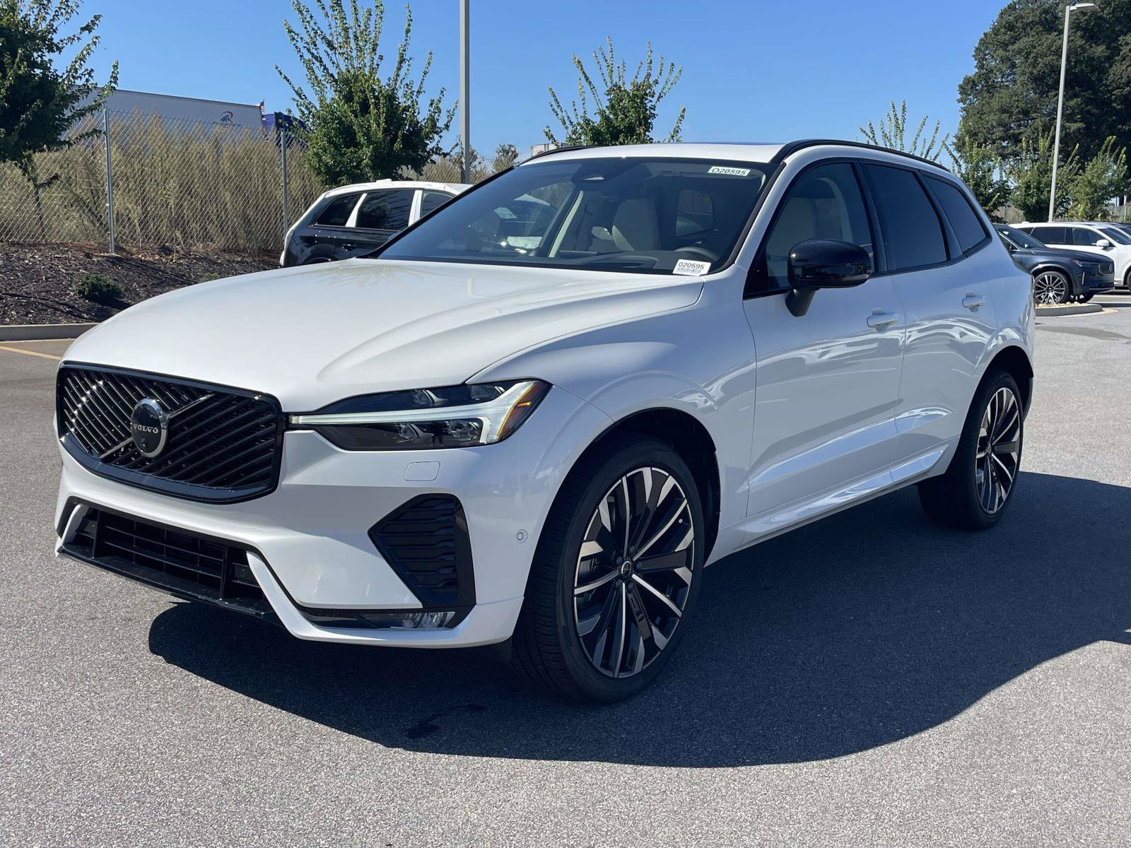 New 2027 Volvo XC60 B5 Ultra SUV