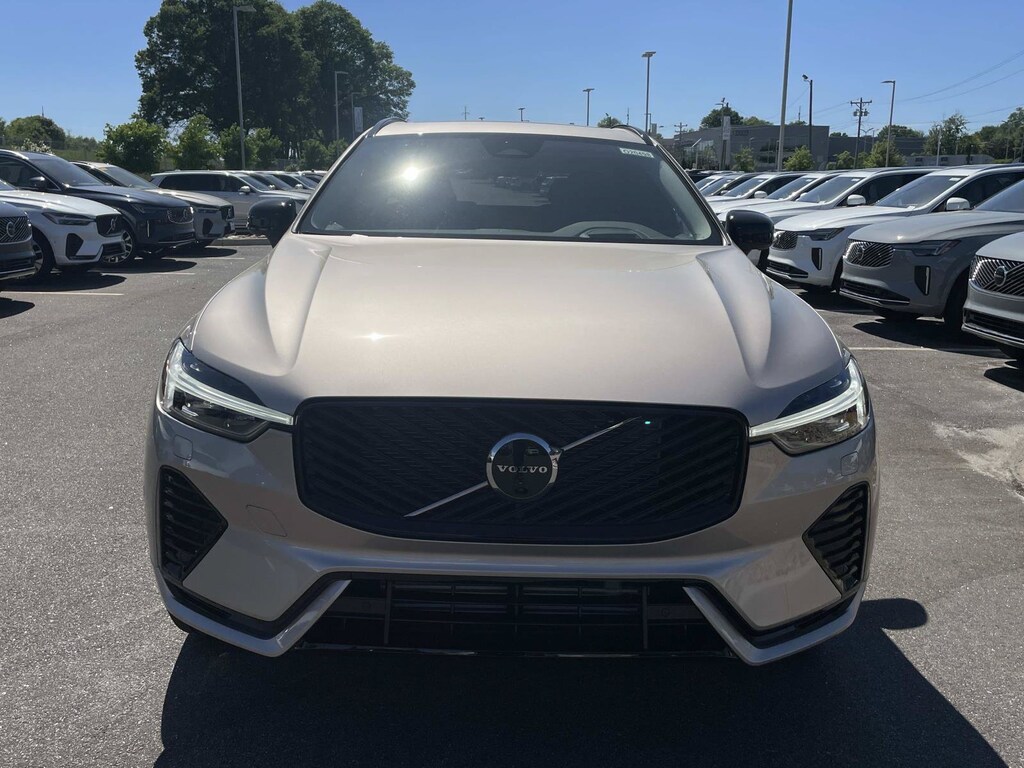 New 2026 Volvo XC60 plug-in hybrid T8 Ultra SUV