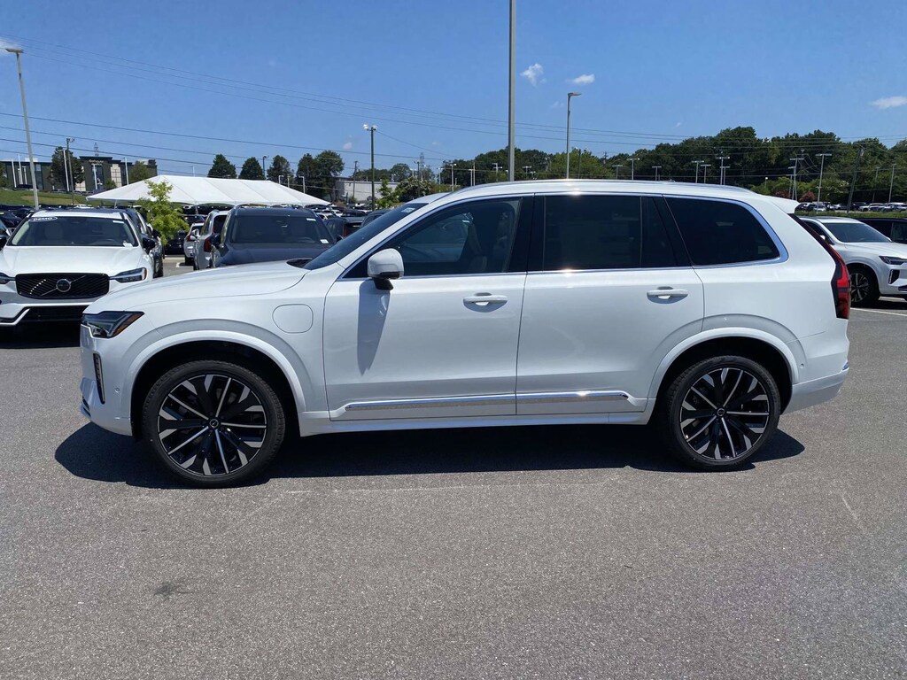 New 2026 Volvo XC90 plug-in hybrid T8 Plus 7-Seater SUV