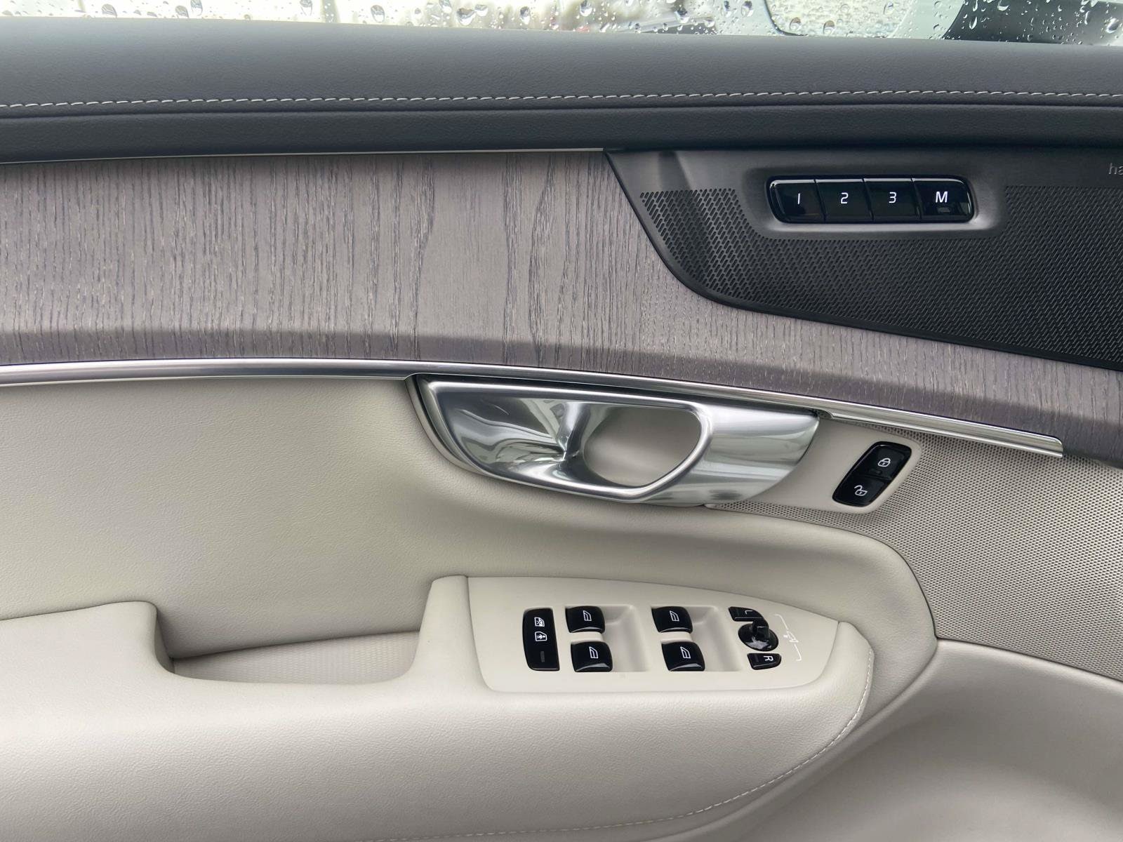 2026 Volvo XC90 Ultra - Photo 21