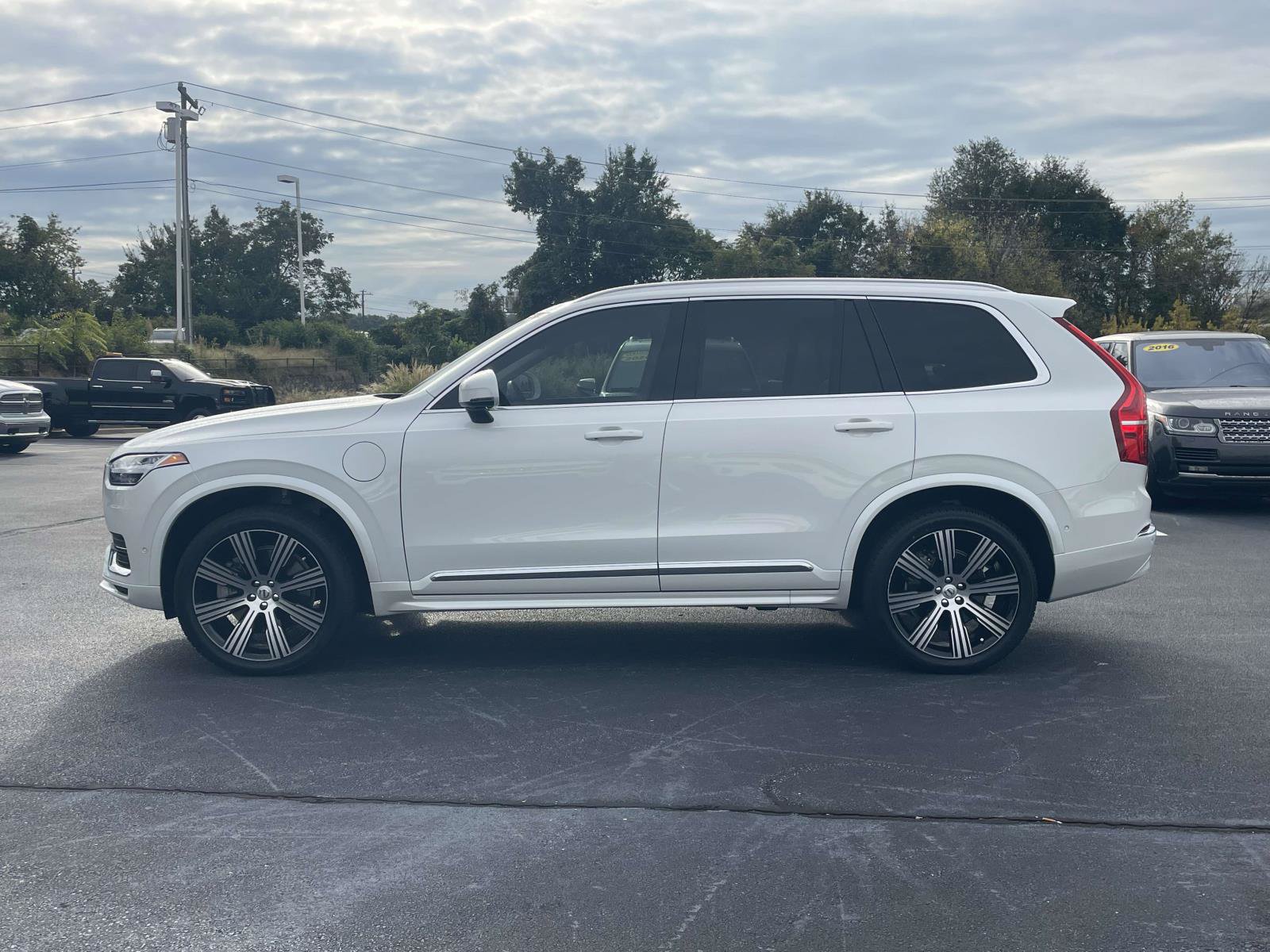 Certified 2025 Volvo XC90 Plug-In Hybrid Ultra T8 AWD Ultra 6-Seater