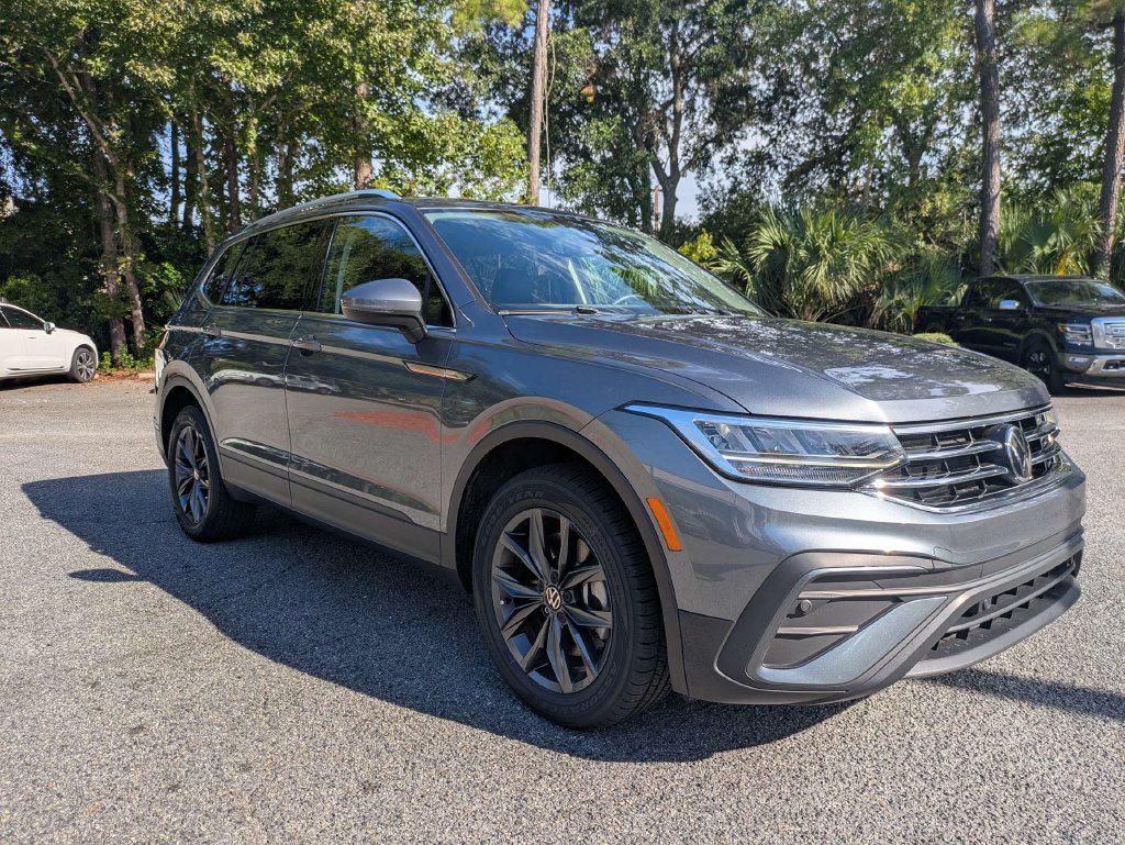 Used 2022 Volkswagen Tiguan 2.0T SE SUV