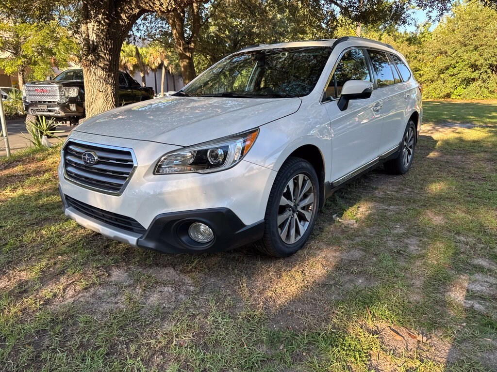 Used 2017 Subaru Outback 2.5i SUV