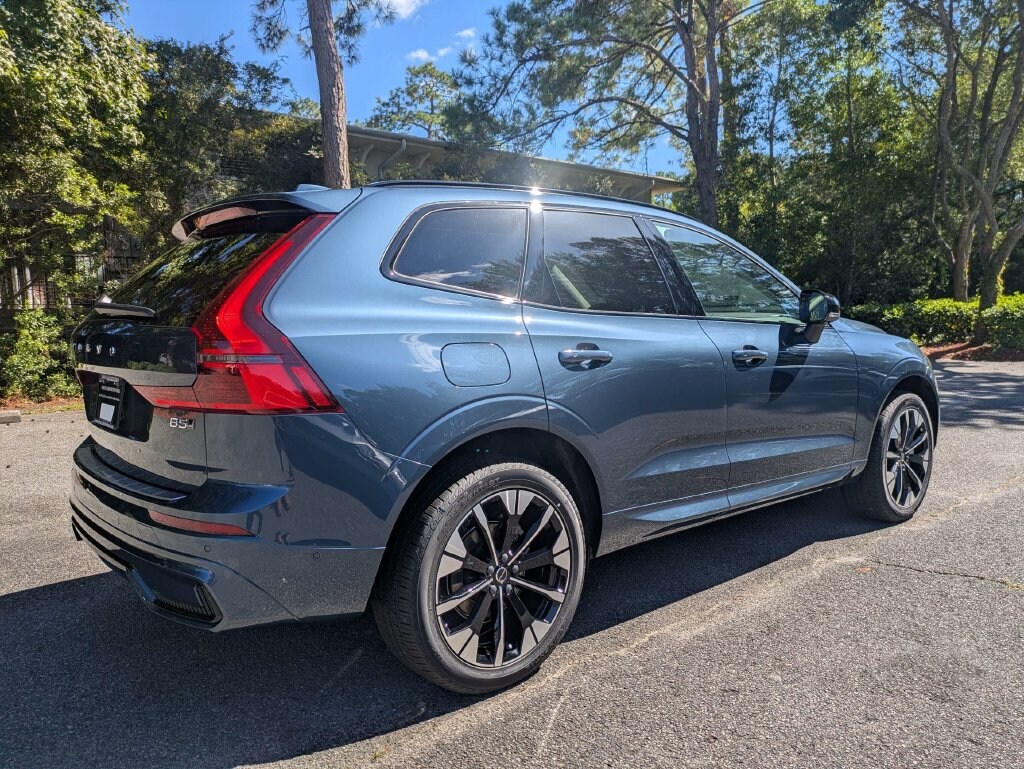 New 2027 Volvo XC60 Plus SUV