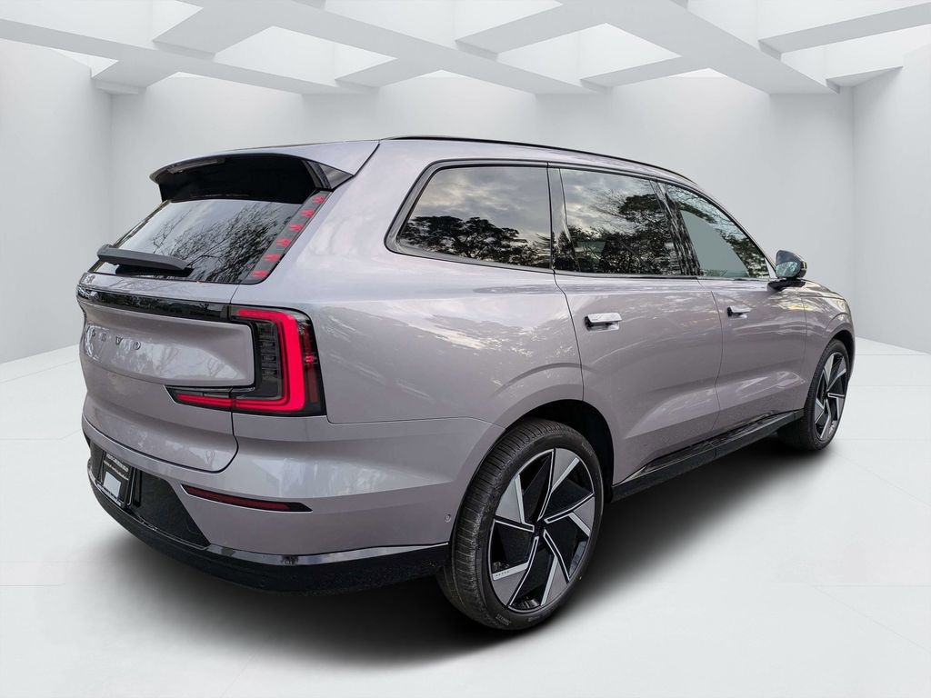 New 2026 Volvo EX90 Twin Motor Performance Ultra 7-Seater SUV