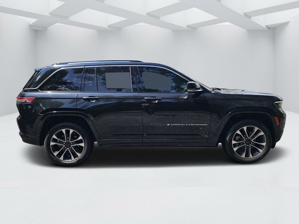 Used 2022 Jeep Grand Cherokee Overland SUV