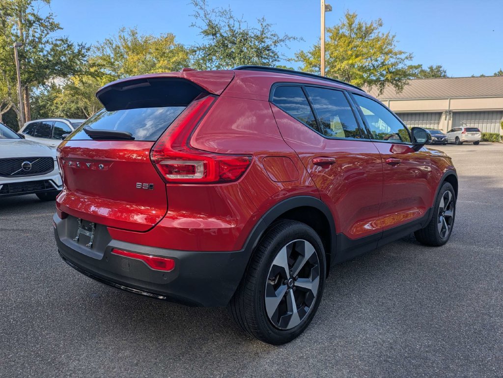 Used 2024 Volvo XC40 B5 Plus Dark Theme SUV