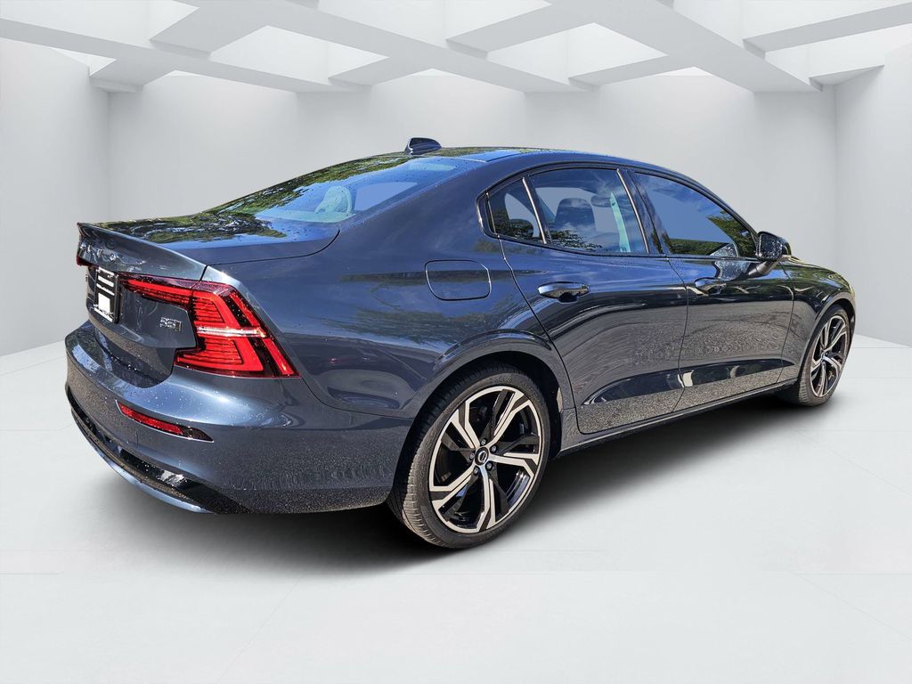 Certified 2024 Volvo S60 B5 Core Dark Theme Sedan