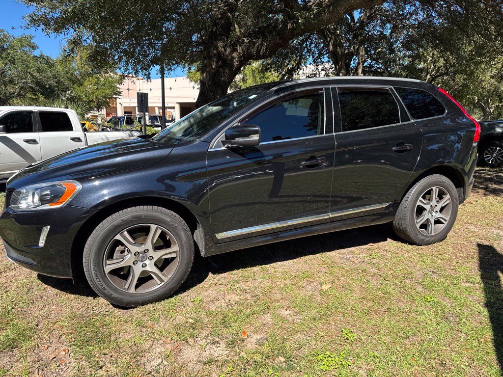 Used 2015 Volvo XC60 T6 Platinum SUV