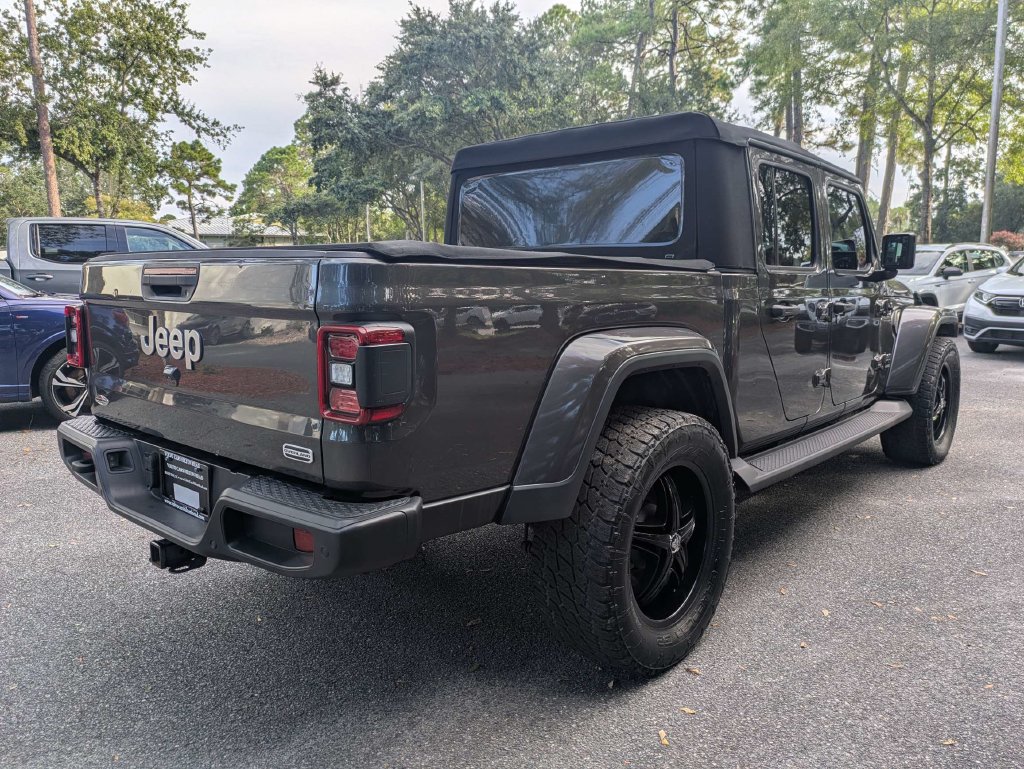 Used 2020 Jeep Gladiator Overland Truck