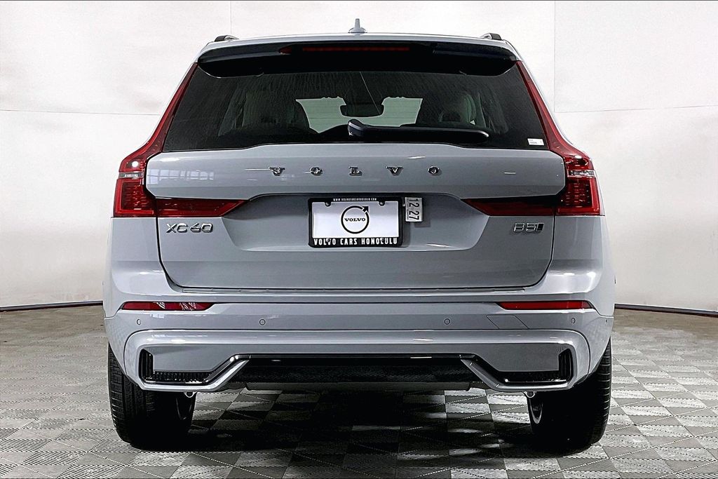 2026 Volvo XC60 Ultra - Photo 3