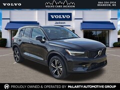 2026 Volvo XC40 B5 Core AWD SUV