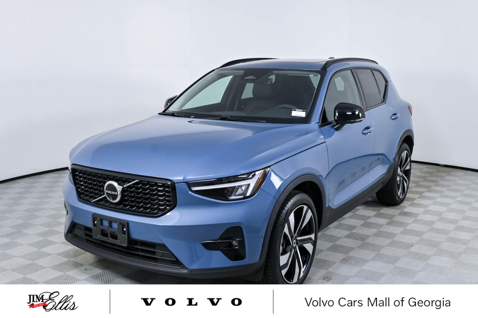 2024 Volvo XC40