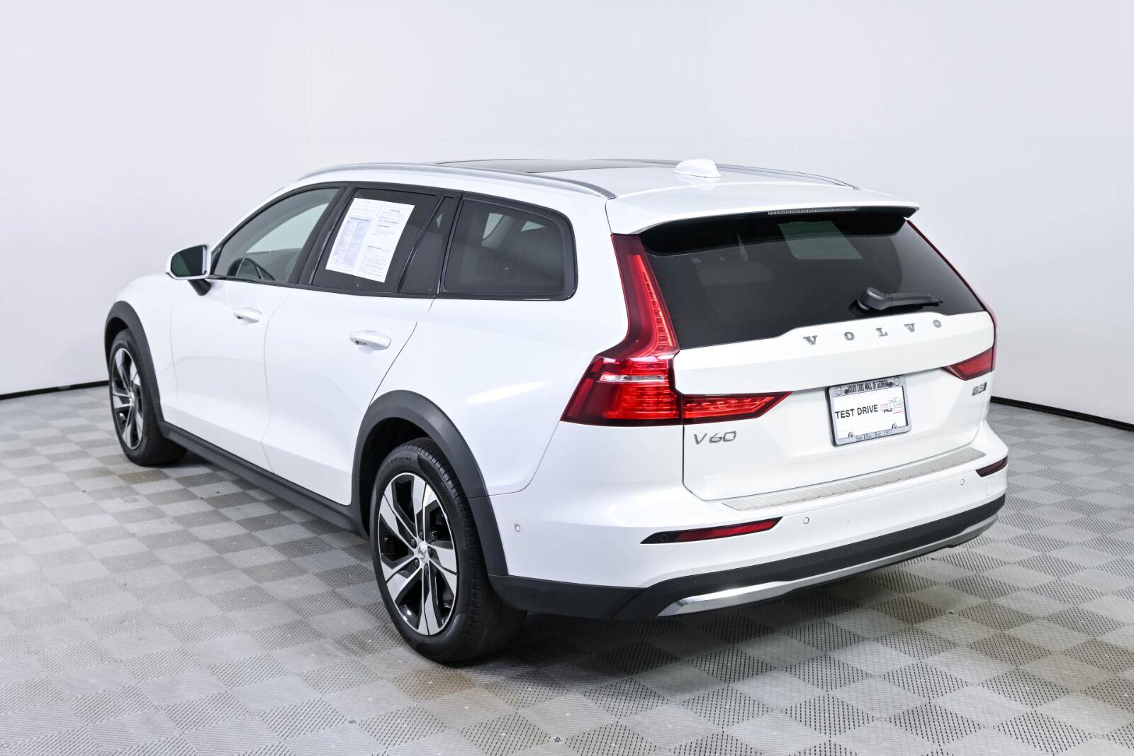 Used 2025 Volvo V60 Cross Country Plus Wagon