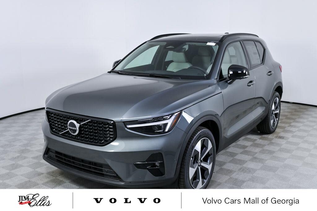 Used 2026 Volvo XC40 B5 Plus SUV