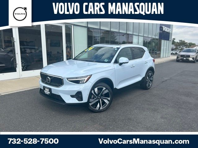 2024 Volvo XC40