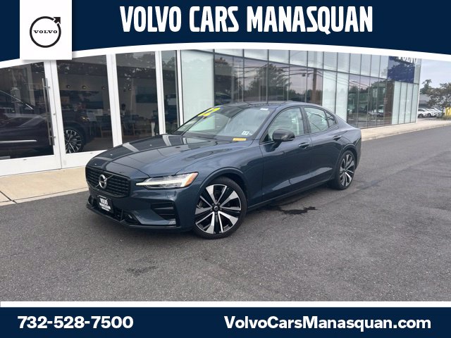 2022 Volvo S60