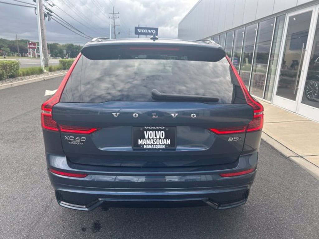 Certified 2025 Volvo XC60 B5 Plus SUV