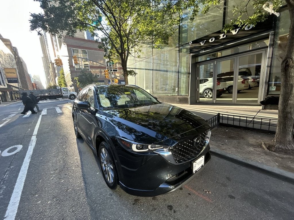 2024 Mazda CX-5 S Premium package