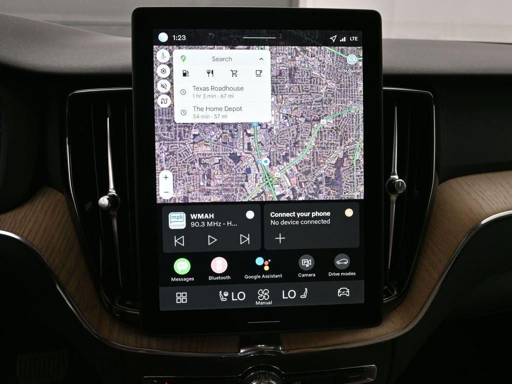 2026 Volvo XC60 Core - Photo 16