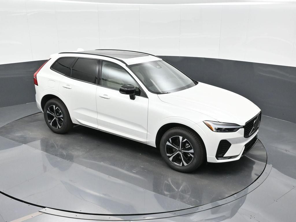 2026 Volvo XC60 Core - Photo 22