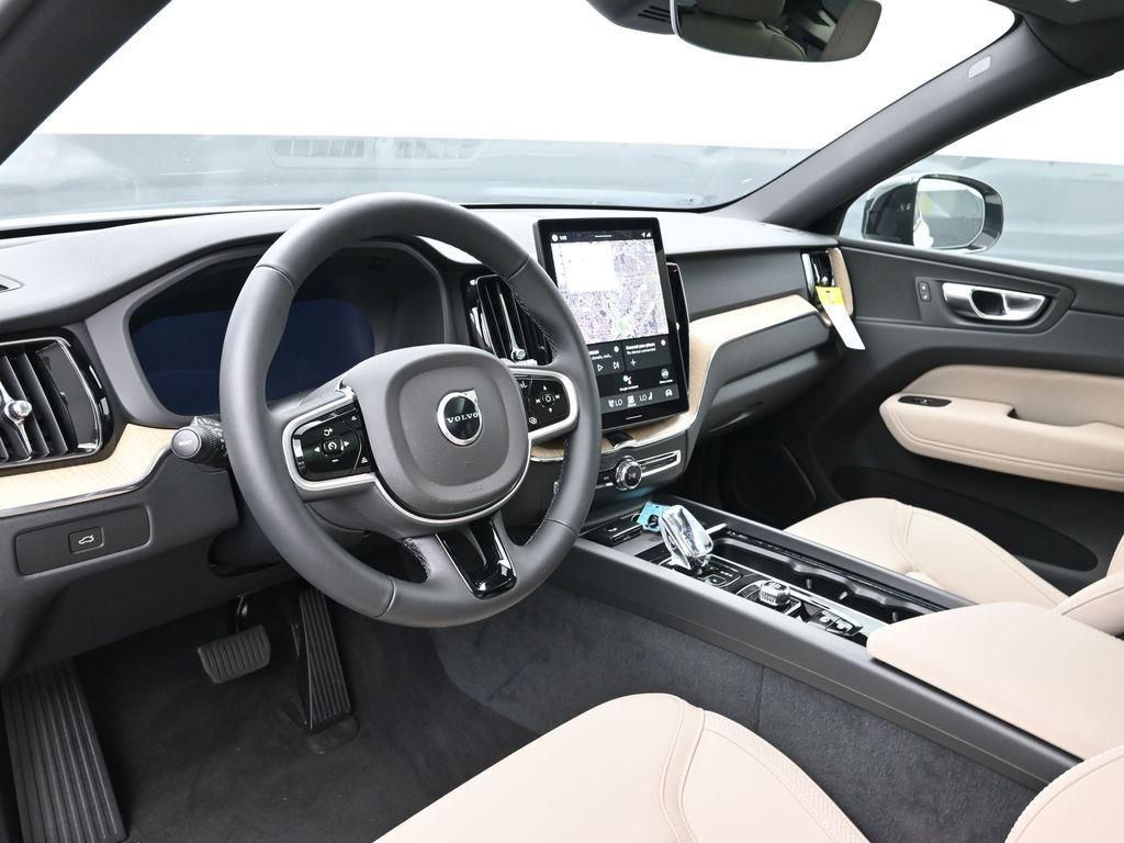 2026 Volvo XC60 Core - Photo 7