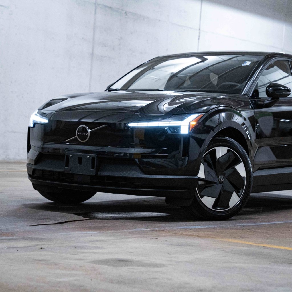 Certified 2025 Volvo EX30 Twin Motor Performance Plus SUV