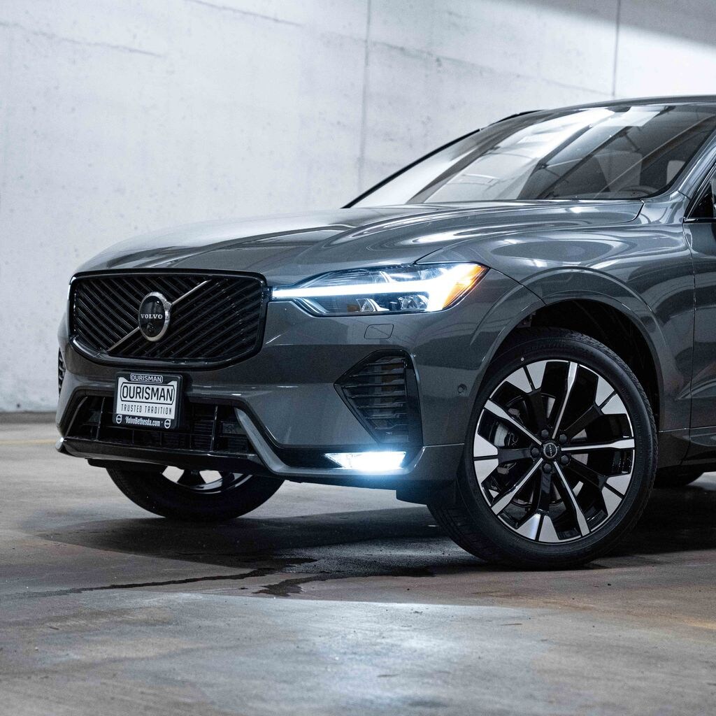 Used 2026 Volvo XC60 B5 Plus SUV