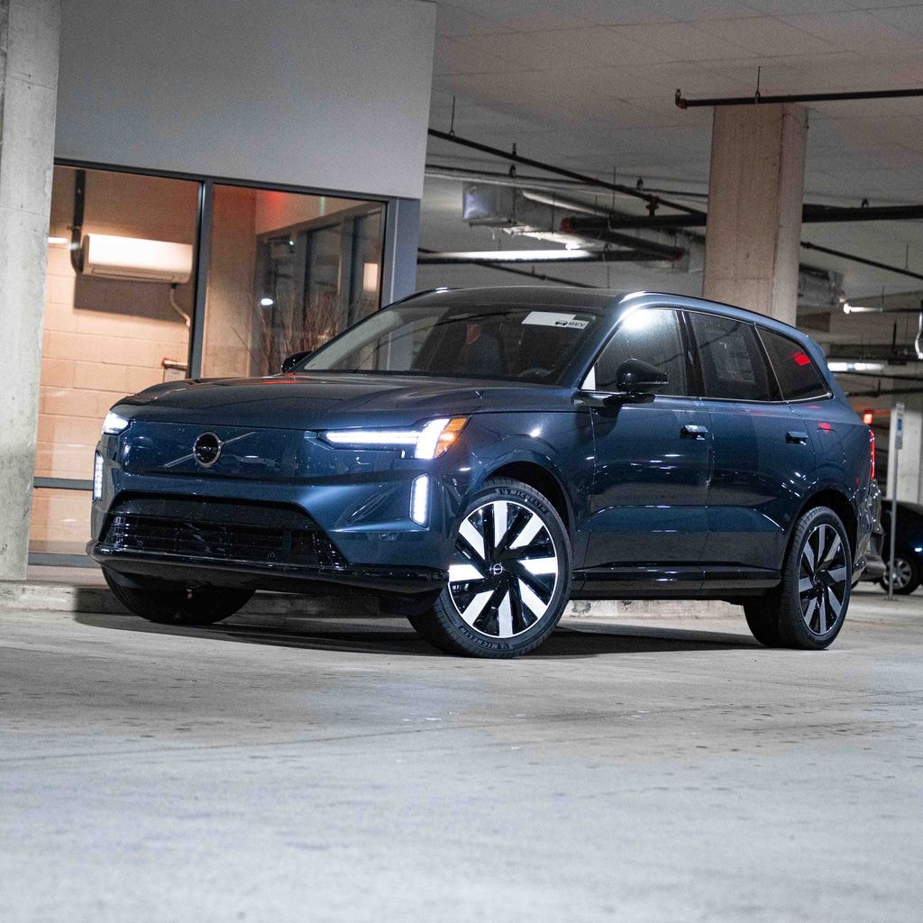 New 2026 Volvo EX90 Twin Motor Performance Ultra 7-Seater SUV