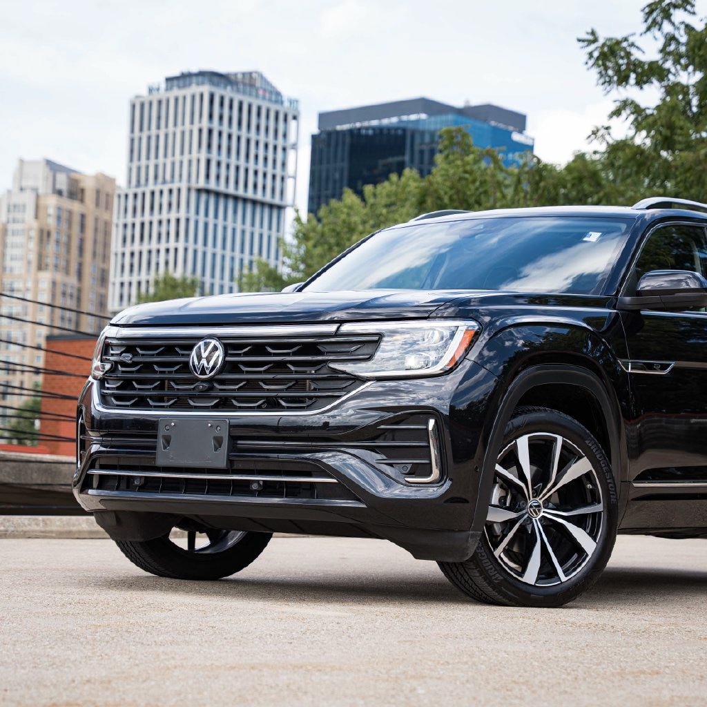 Used 2024 Volkswagen Atlas 2.0T SEL Premium R-Line SUV