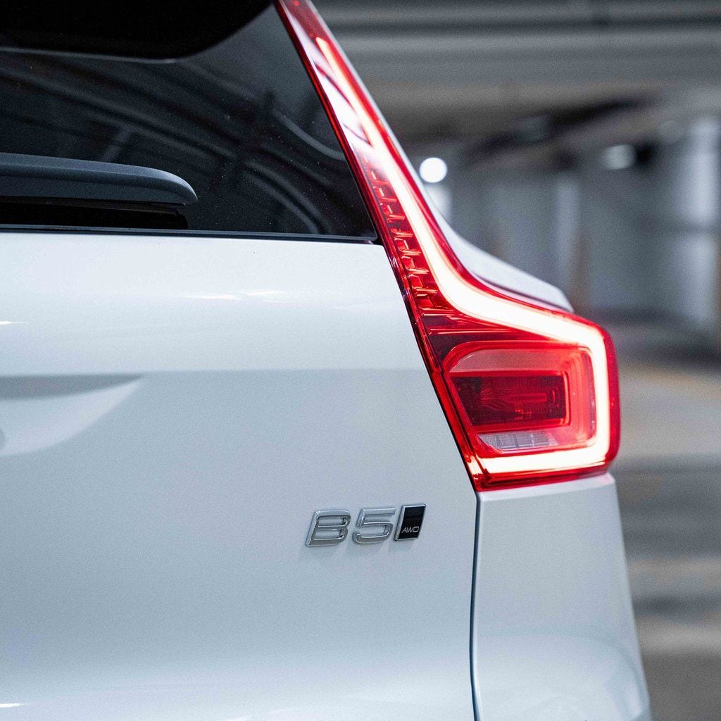 2026 Volvo XC40 Plus - Photo 6