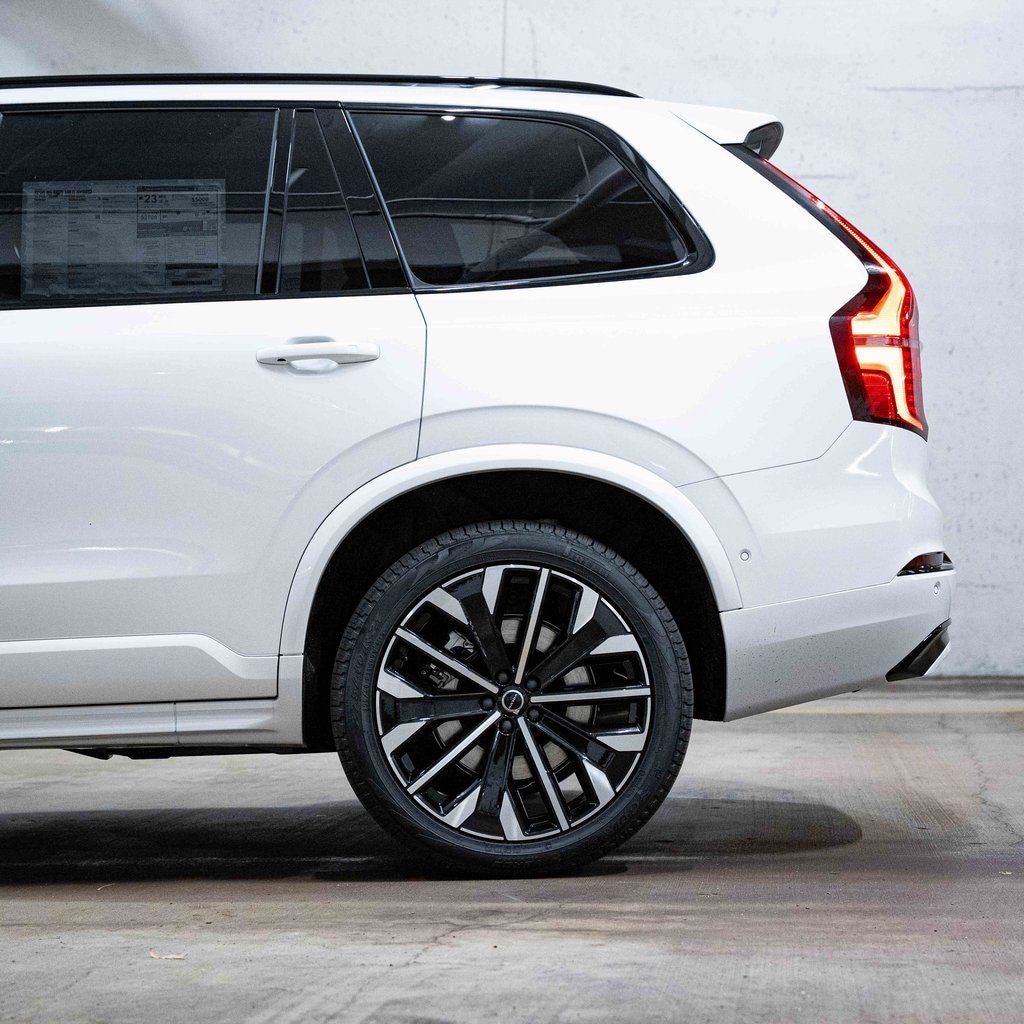 Used 2026 Volvo XC90 B6 Ultra Dark Theme 7-Seater SUV