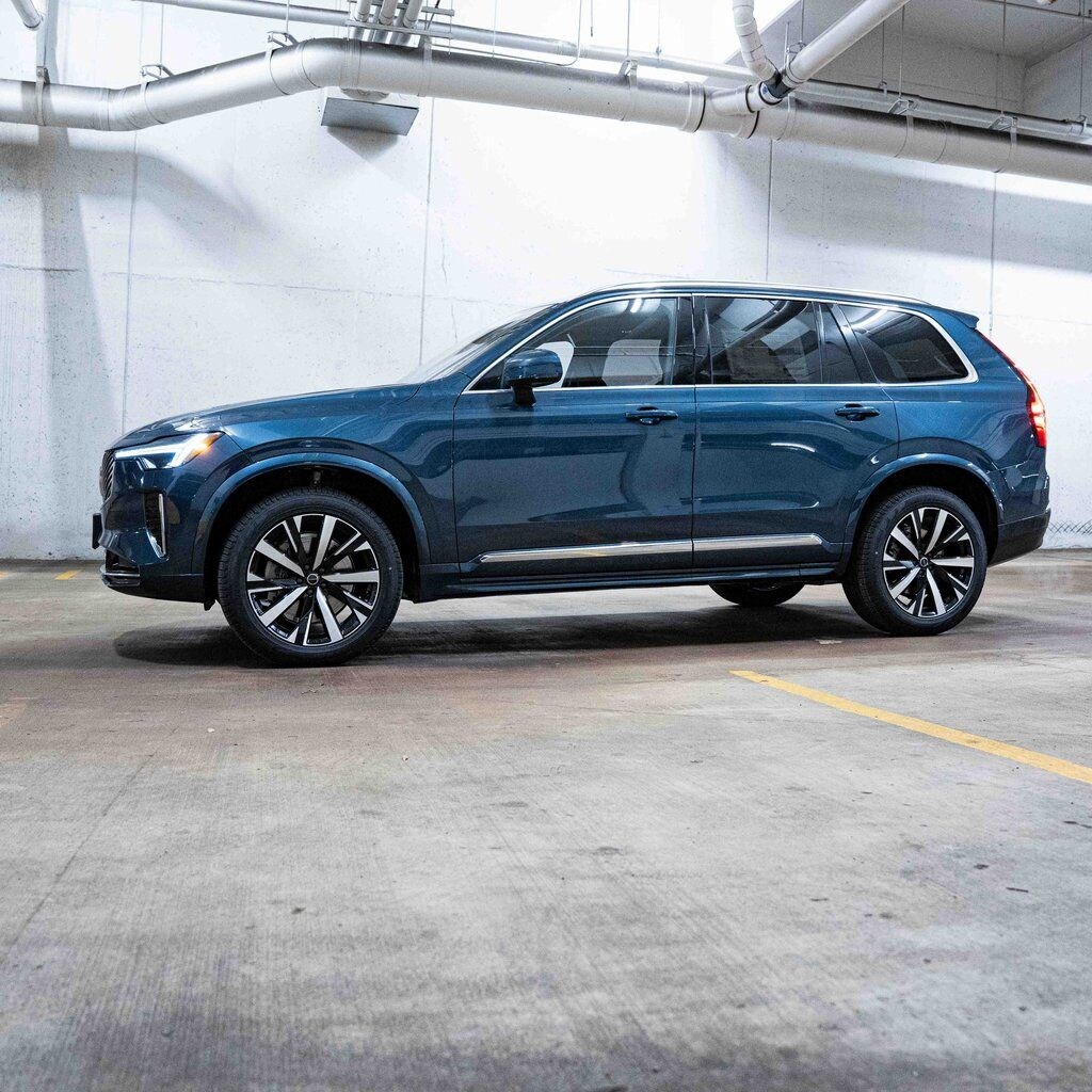 Used 2026 Volvo XC90 B6 Core SUV