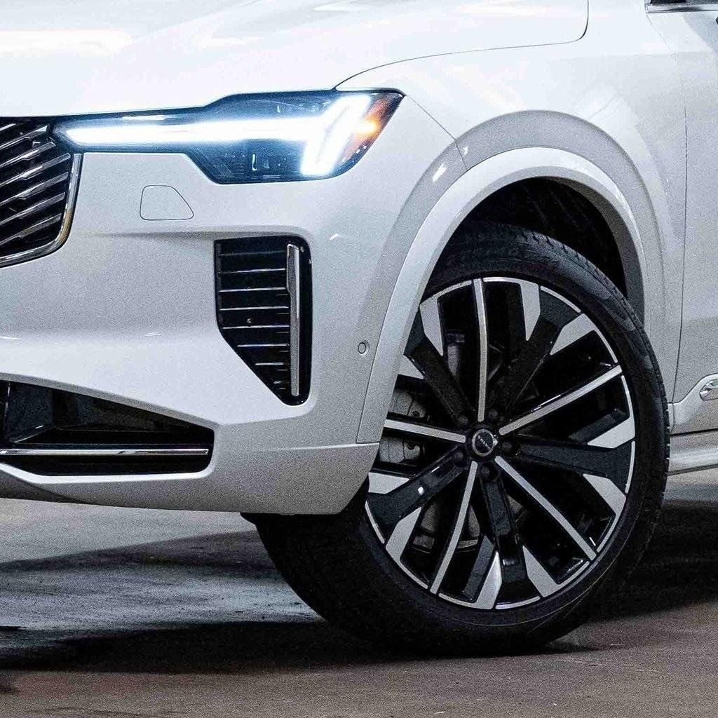 Used 2026 Volvo XC90 B6 Plus 7-Seater SUV